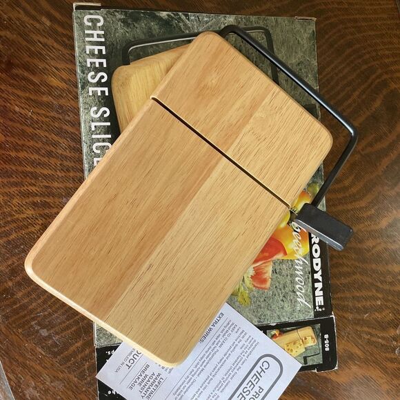 Prodyne Thick Beechwood Bravado Gourmet Cheese Slicer 1989 9 ½" x 6" x ⅞" - Picture 7 of 8